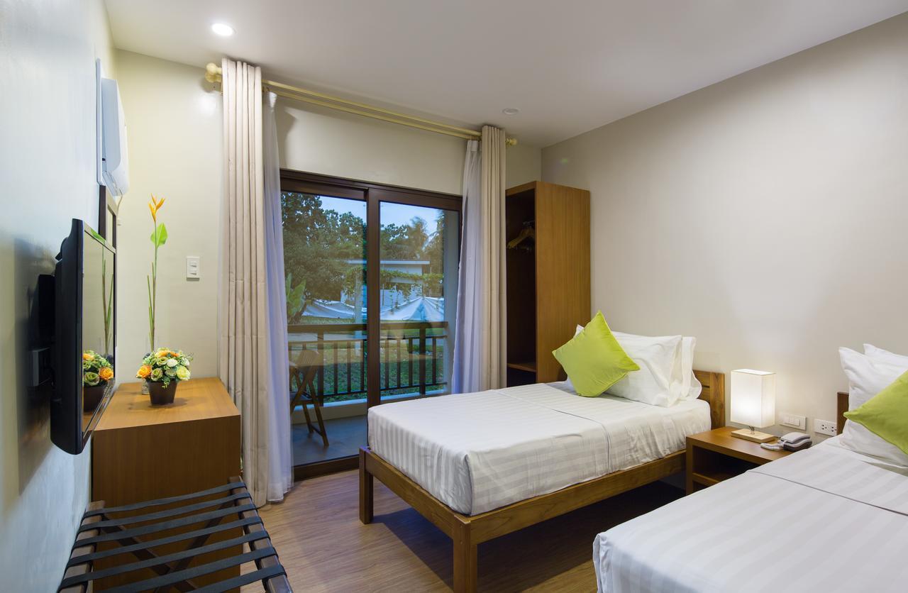 Solina Beach & Nature Resort Carles Dış mekan fotoğraf