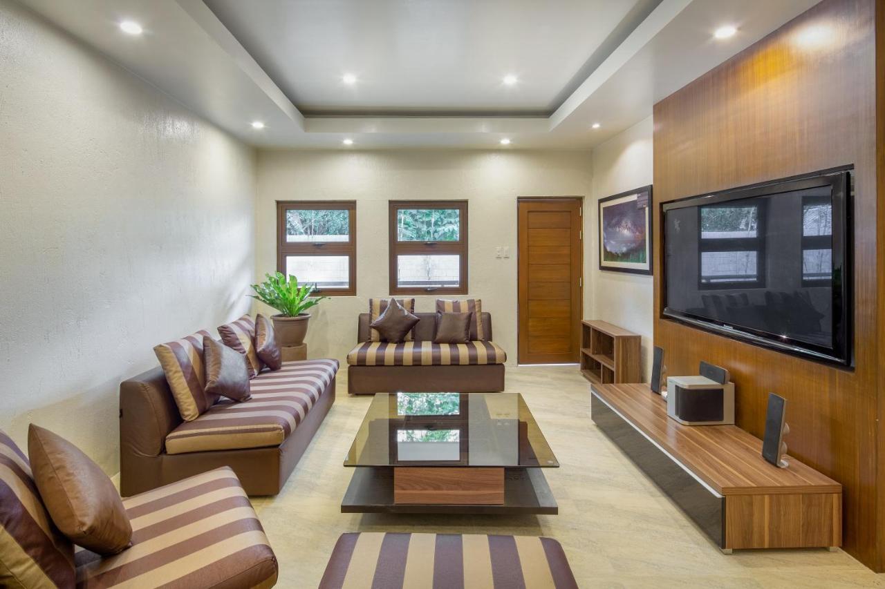 Solina Beach & Nature Resort Carles Dış mekan fotoğraf